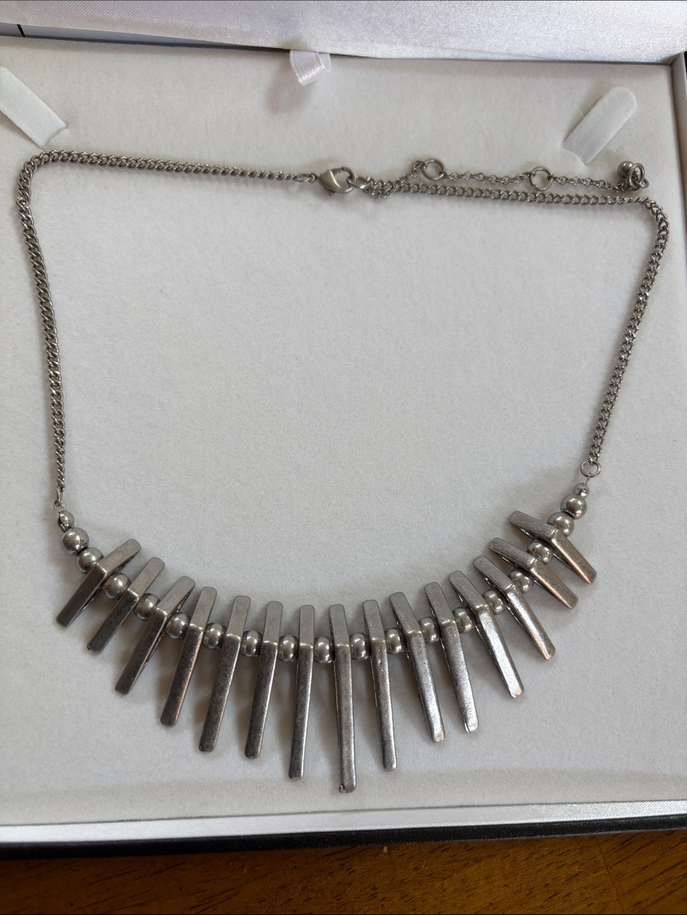 Bay To Baubles Nola Silver-Tone Designer Spike Fringe Necklace - EUC!